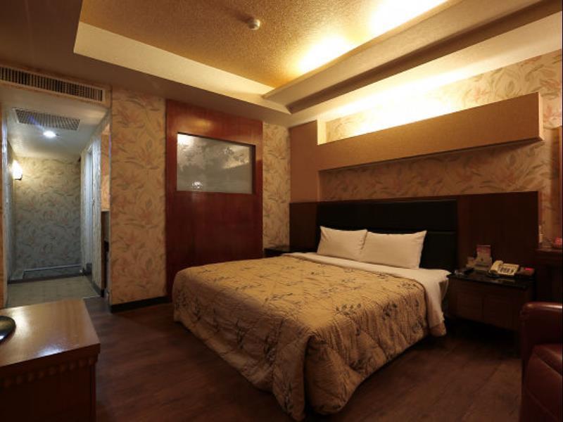 Hua Xiang Motel - Da Chang Kaohsiung Zewnętrze zdjęcie